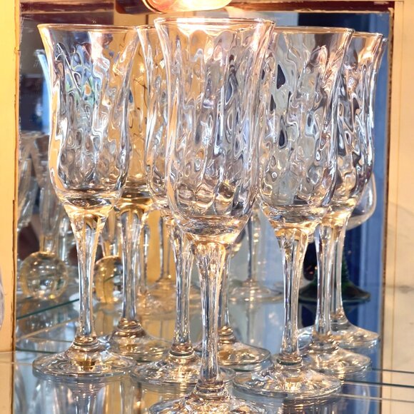 Circleware 1990s Optic Swirl Clear Champagne Flutes Set 4 Vintage Stemware 6 oz - Picture 3 of 12